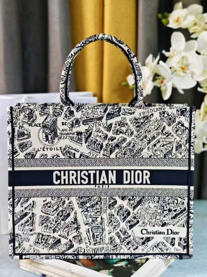 Christian Dior Shopping Bags